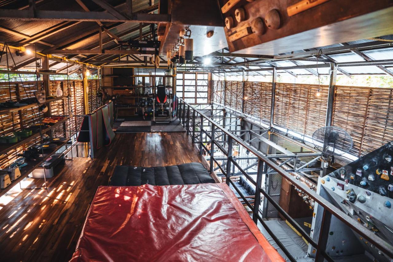 Warehouse Hostel Ko Tao Bagian luar foto
